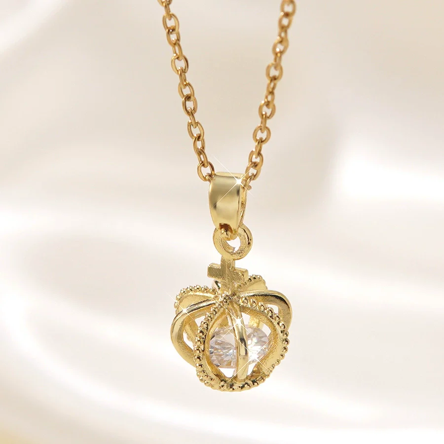 Wholesale Gold Plated Stainless Steel Crown Diamond Clavicle Necklace For Women In Ins Style - Image 2