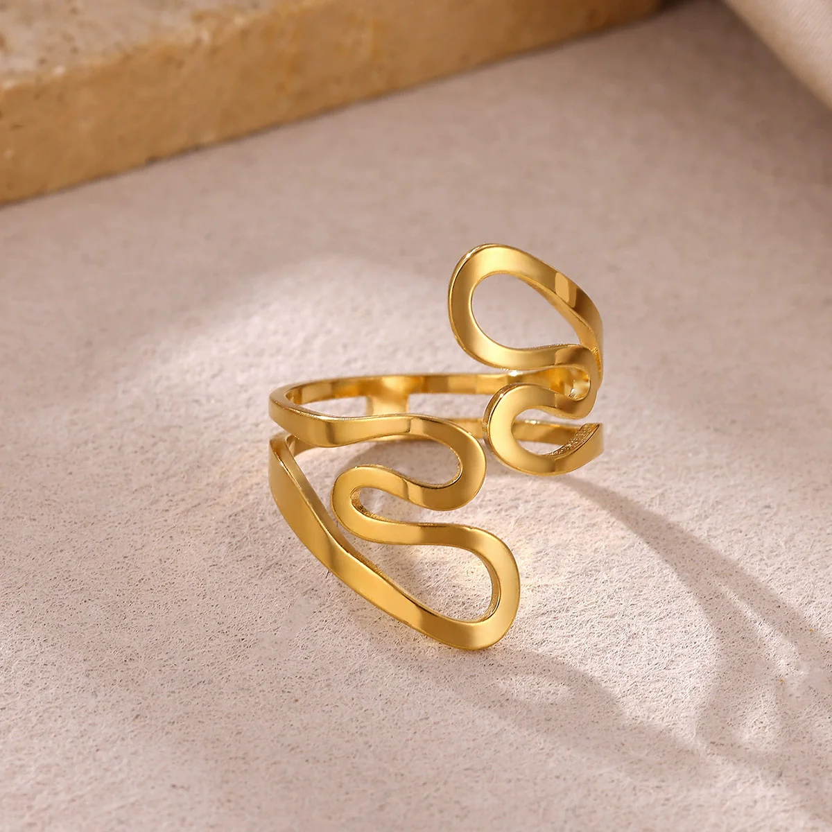 Wholesale Gold Plated Stainless Steel Geometric Line Ring For Women - Image 3