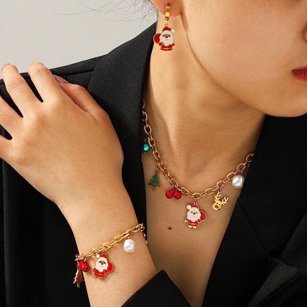 Wholesale Gold Plated Stainless Steel Jewelry For Women With Cartoon Geometric Animal Zodiac Patterns And Oil Drop Christmas Tree Bell Elk Shapes Oshaped Chain - Image 2