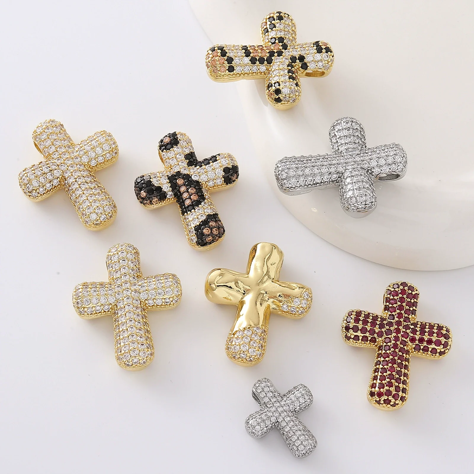 Wholesale Gold Plated Zircon Encrusted Chubby Cross Pendant Diy Jewelry Accessories Made Of Copper - Image 2