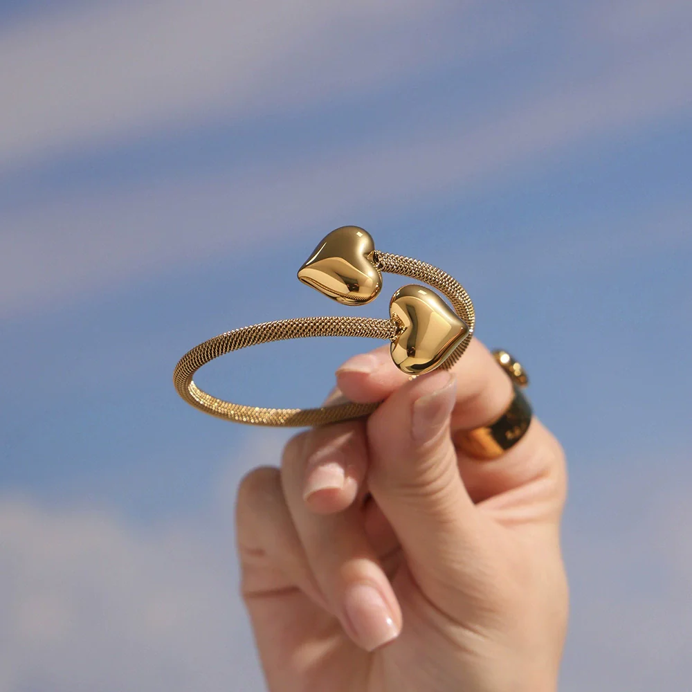 Wholesale Goldplated Stainless Steel Love Hollow Mesh Ferris Wheel Adjustable Bracelet - Image 3