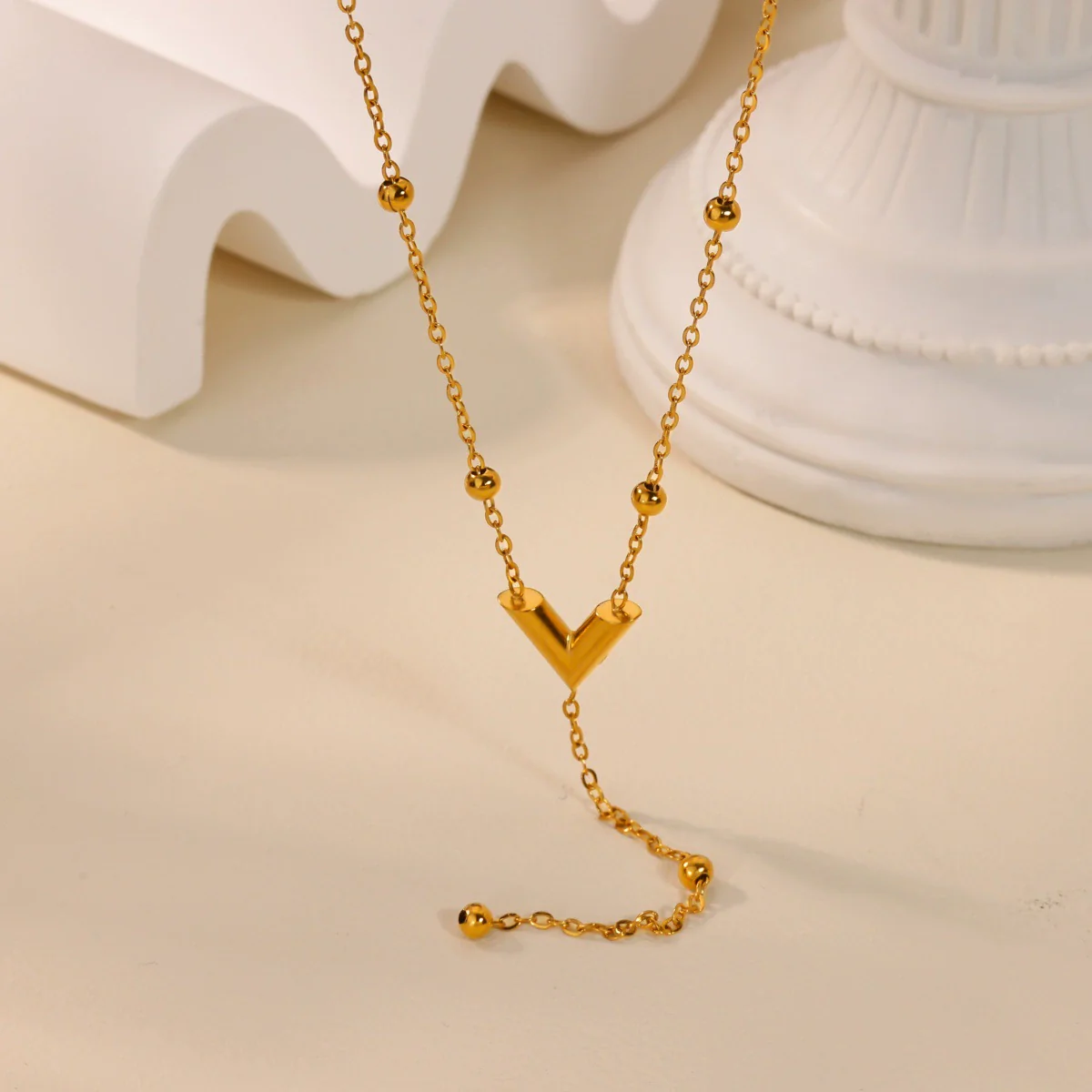 Wholesale Goldplated Titanium Steel Heart Geometric Bead Chain Necklace For Women With Palace And Floral Style - Image 3