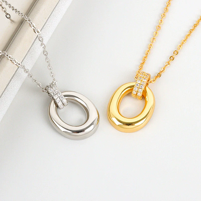 Wholesale Halo Necklace 925 Sterling Silver Geometric Pendant Electroplated Jewelry