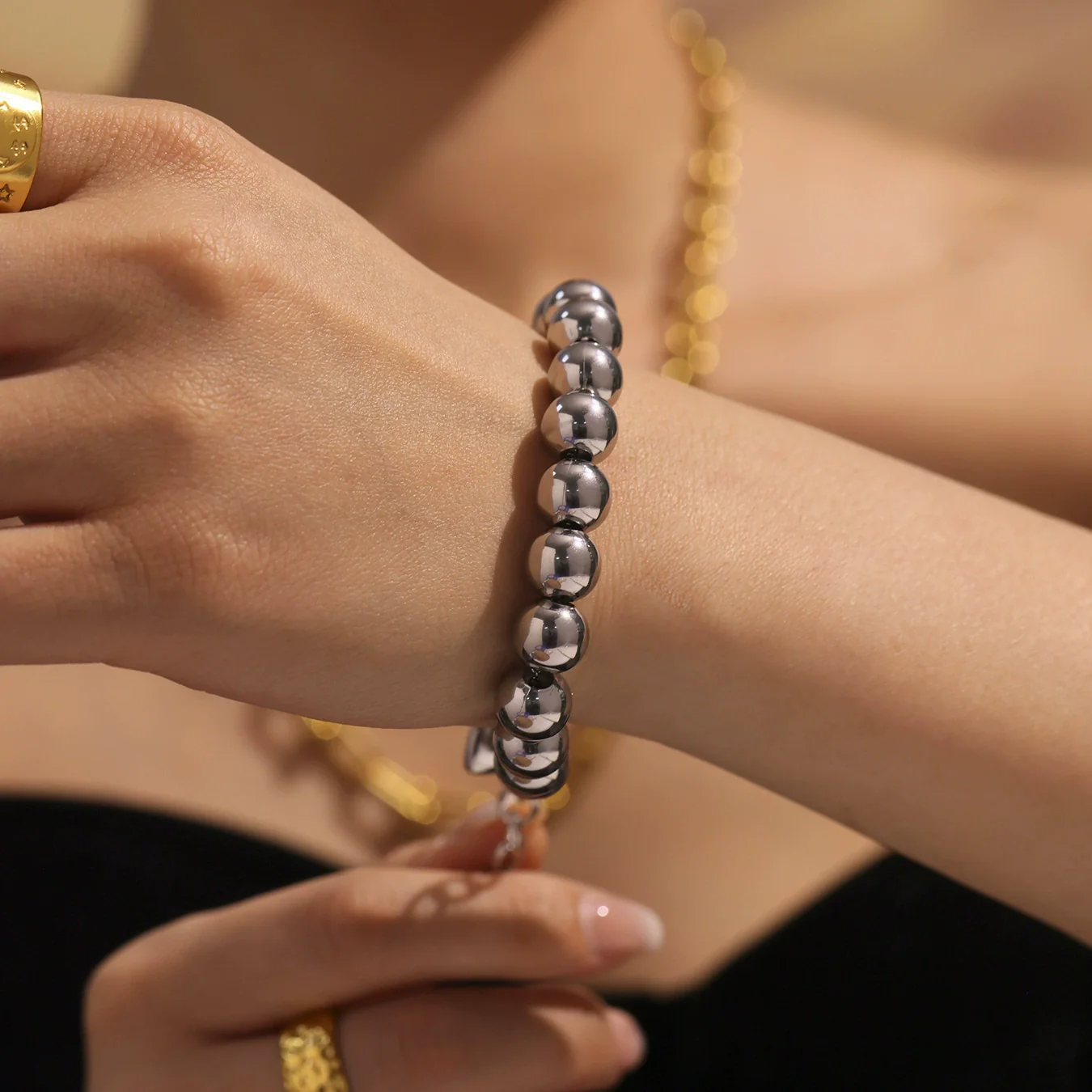 Wholesale Handmade Electroplated Geometric Stainless Steel Beaded Bracelet For Women - Image 3