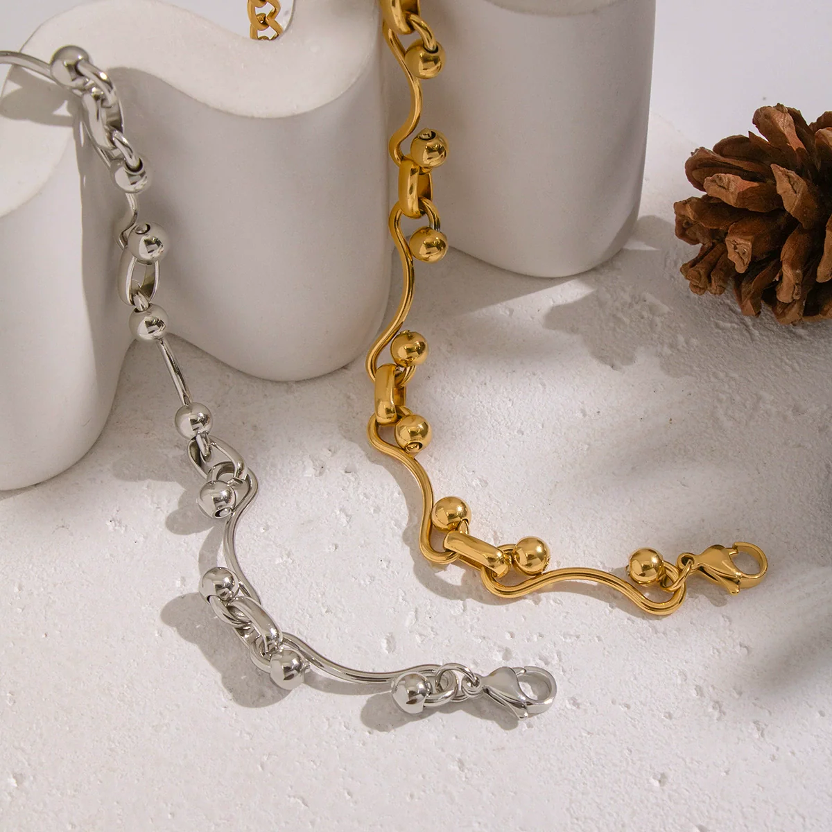 Wholesale Handmade Real Gold Plated Geometric Stainless Steel Bracelet For Women - Image 4
