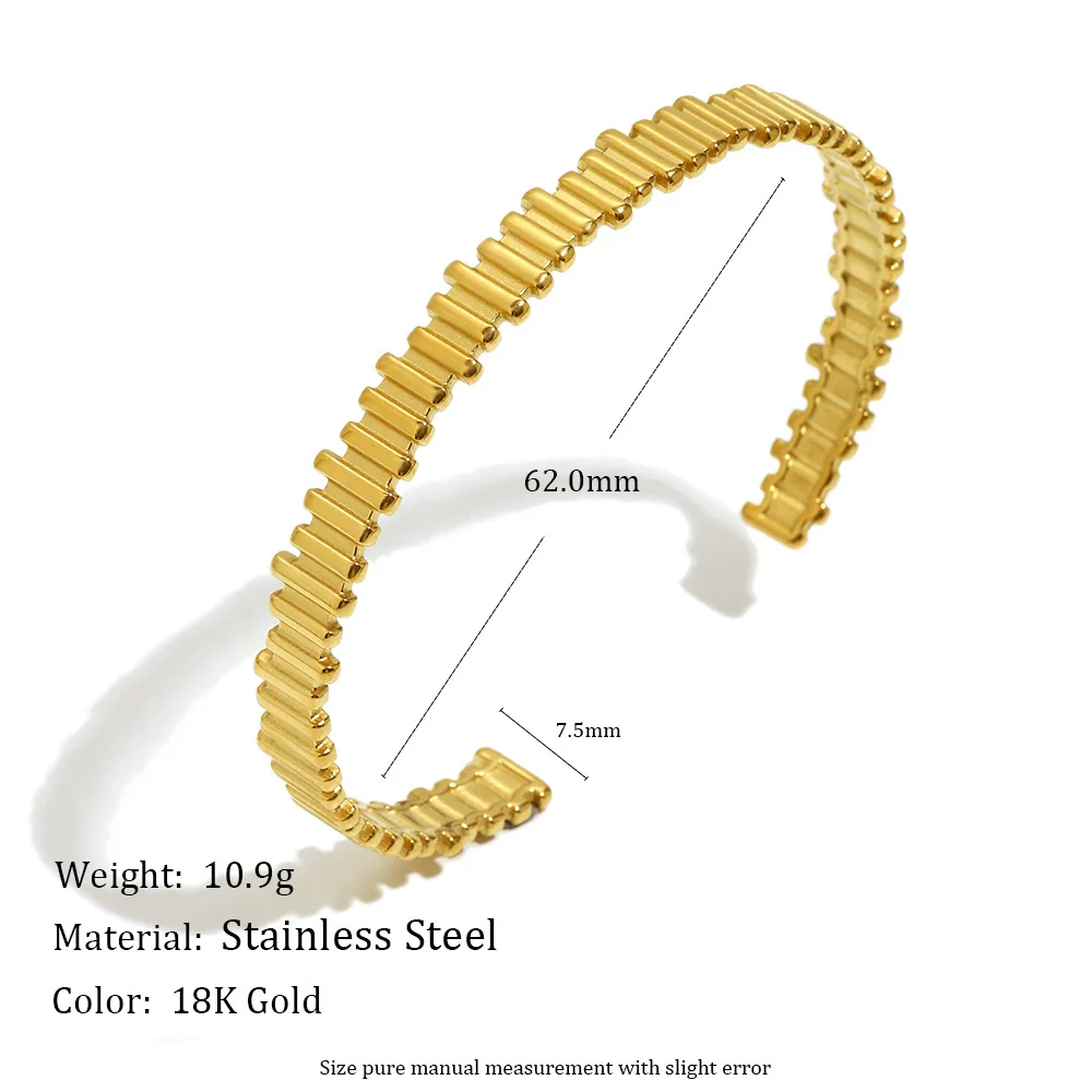 Wholesale Heart Cutout Stainless Steel Electroplated 18K Gold Simple Zircon Line Bracelet Fashion Geometric Hand Ornament - Image 4
