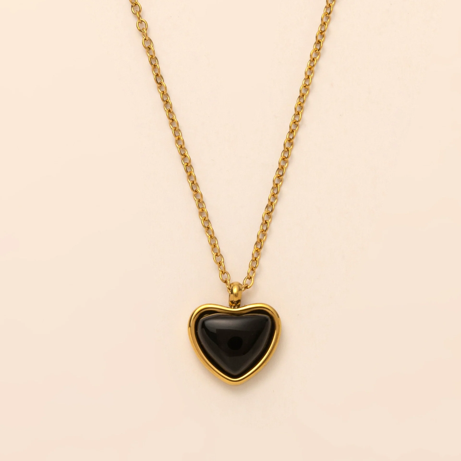 Wholesale Heartshaped Red Agate Pendant Necklace And Earrings In Titanium Steel Electroplated 18K Gold - Image 11