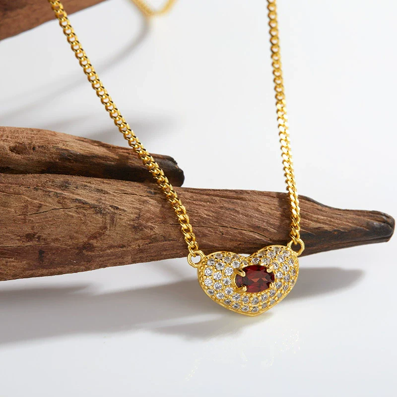 Wholesale Heartshaped Silver Jewelry Set With Gems Love Pendant Necklace For Women - Image 2