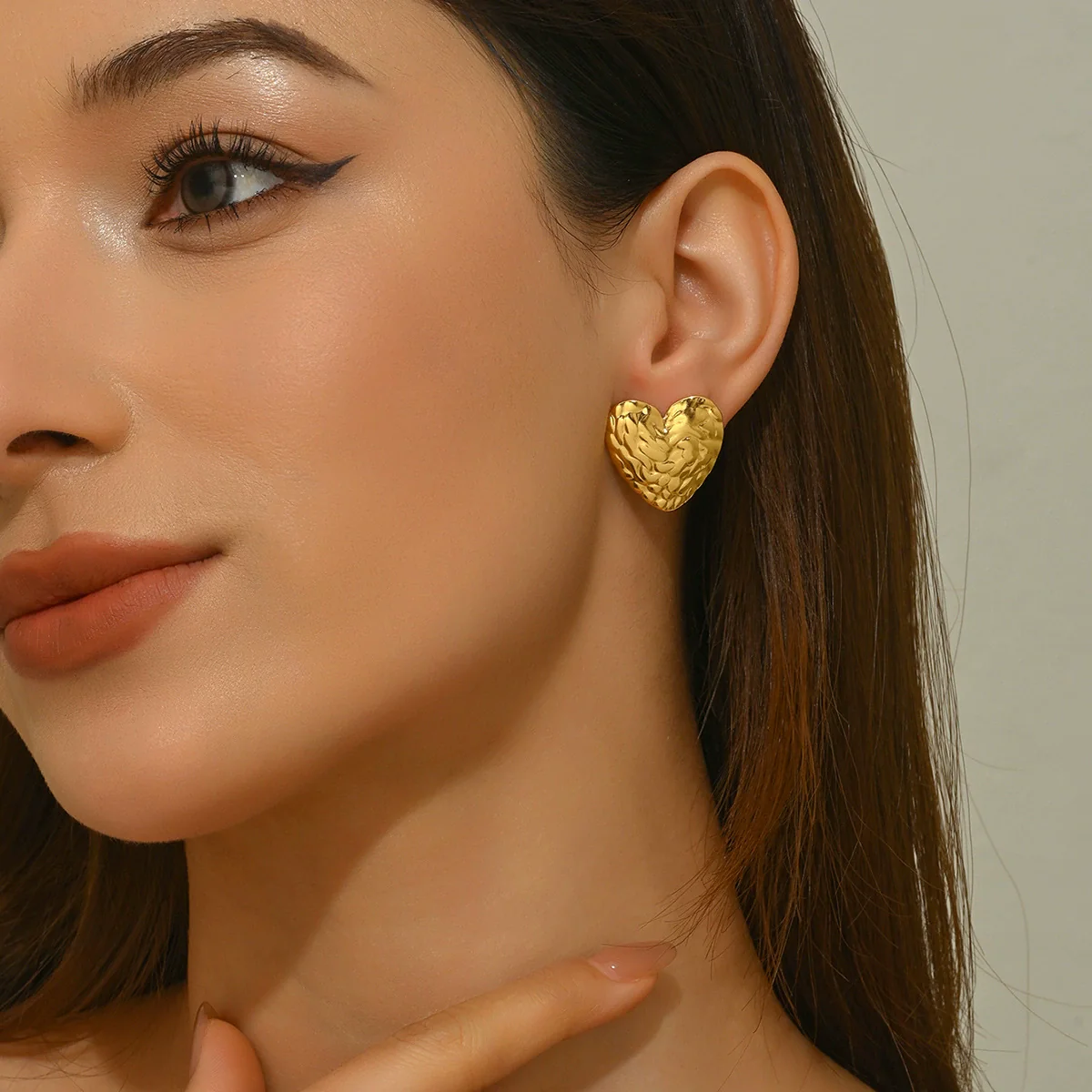 Wholesale Heartshaped Stainless Steel Stamped Earrings For Women - Image 2