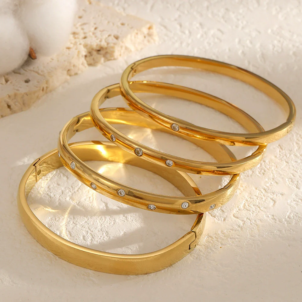 Wholesale Highend Geometric Diamondencrusted 18K Goldplated Stainless Steel Bracelet