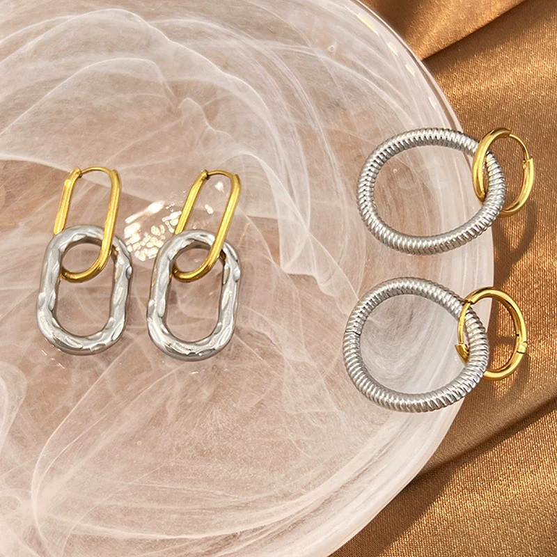 Wholesale Highend Geometric Stainless Steel Ushaped Twocolor Design Fashion Earrings For Women - Image 3