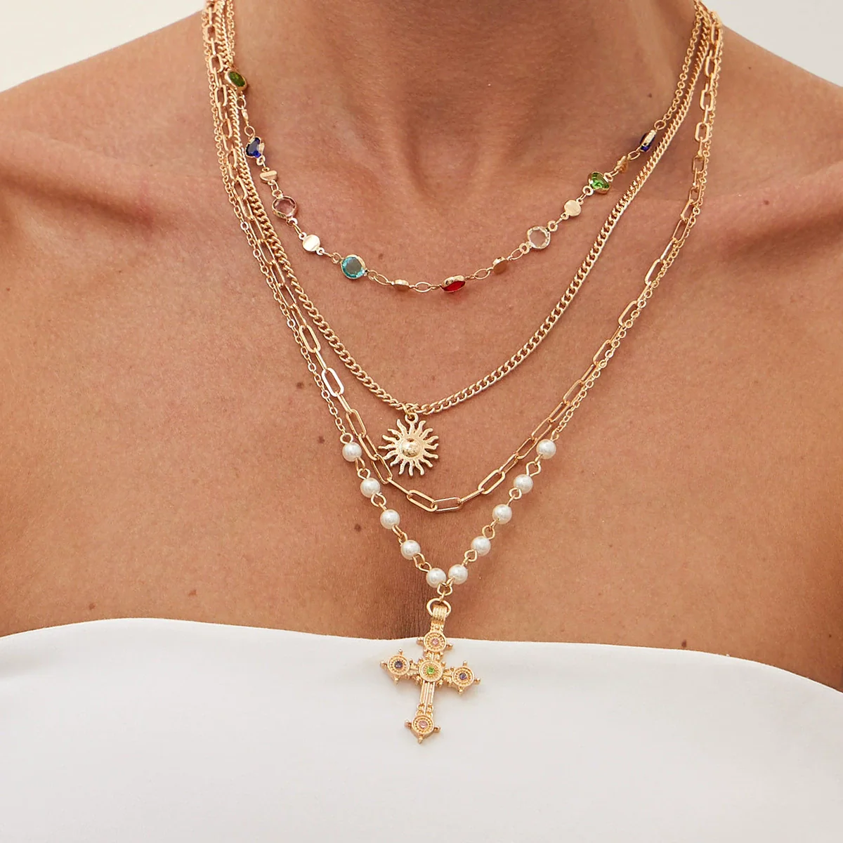 Wholesale Hip Hop Metal Cross Sun Pendant Imitation Pearl Necklace Alloy Copperclad Iron Iron Copper Chain Rhinestone Electroplating Geometric Style Women's