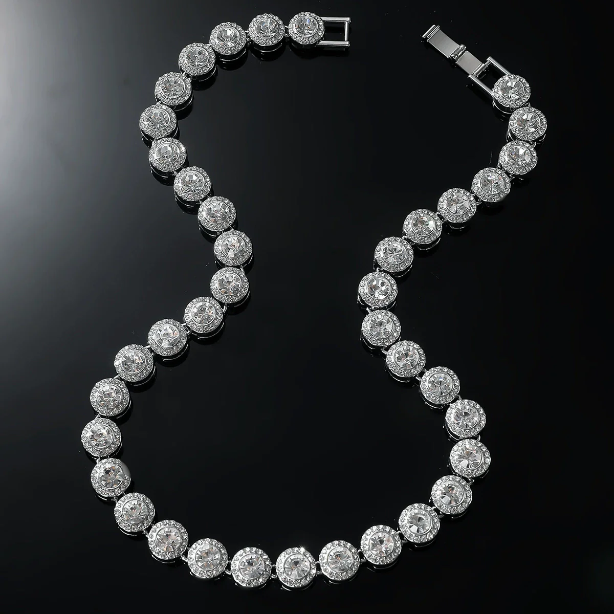 Wholesale Hiphop Alloy Round Geometric Rhinestone Stitching Diamond Necklace For Men - Image 3