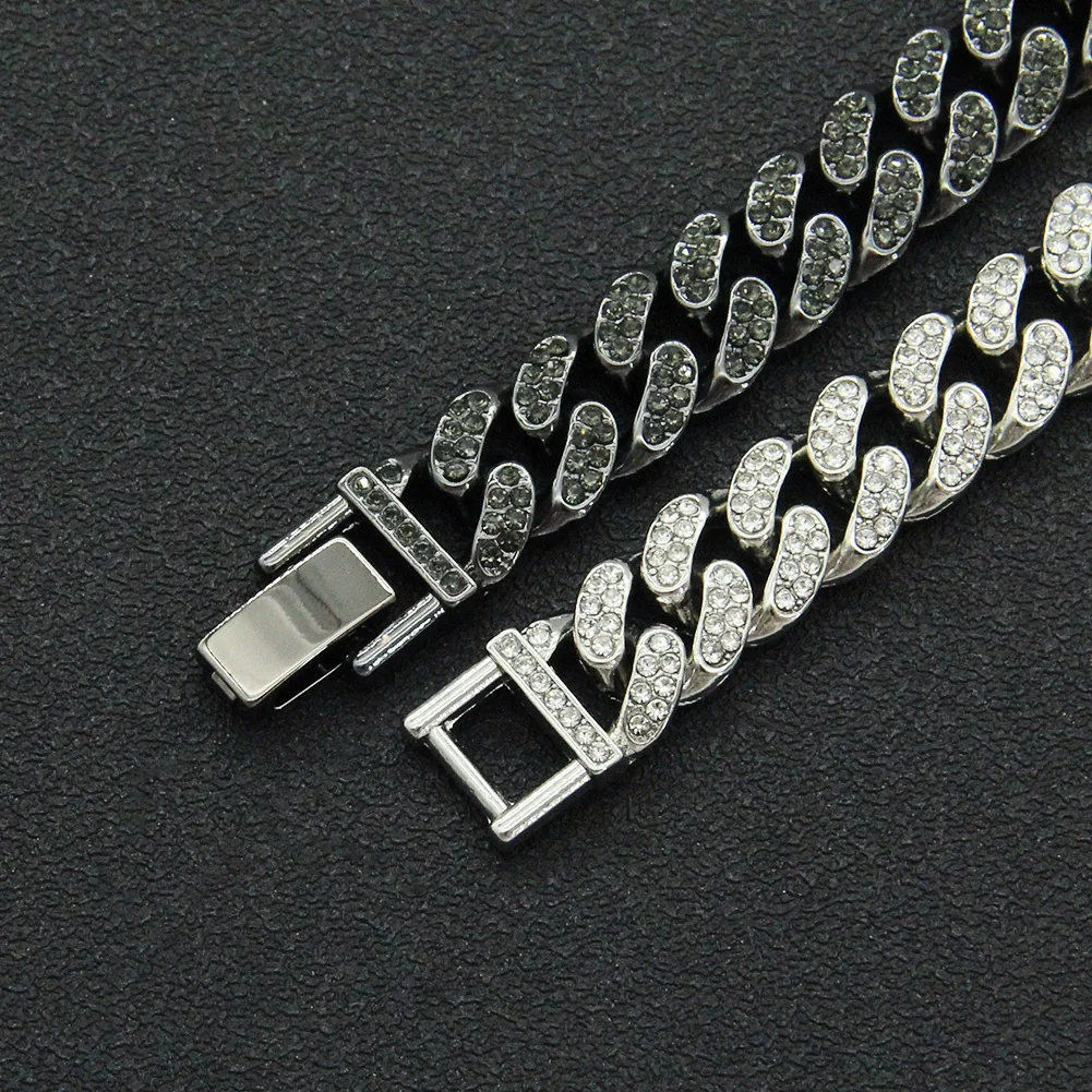 Wholesale Hiphop Style Alloy Cuban Chain Bracelet With Diamond And Geometric Pattern For Men - Image 4