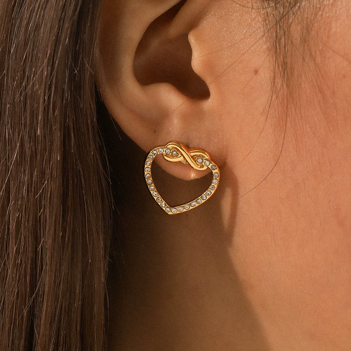 Wholesale Ins Style Stainless Steel Heart And Geometric Diamond Earrings For Women