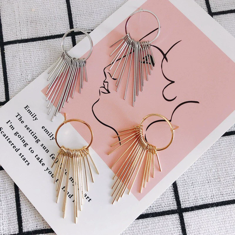Wholesale Iron Geometric Round Tassel Earrings Pendant With 18K Real Gold Color Electroplated - Image 3