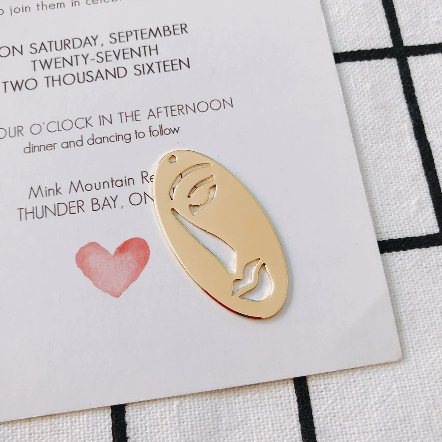 Wholesale Jewelry Accessories Alloy Electroplated Abstract Face Pendant Earrings - Image 6