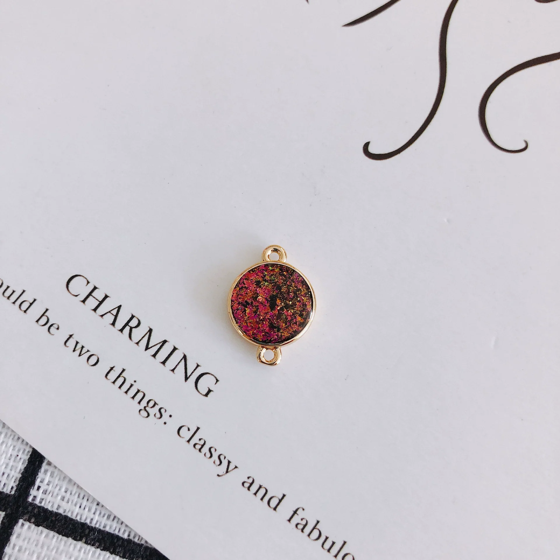 Wholesale Jewelry Accessories Copper Resin Geometric Round Gold Foil Inlay Double Hanging Pendant Necklace Material - Image 10