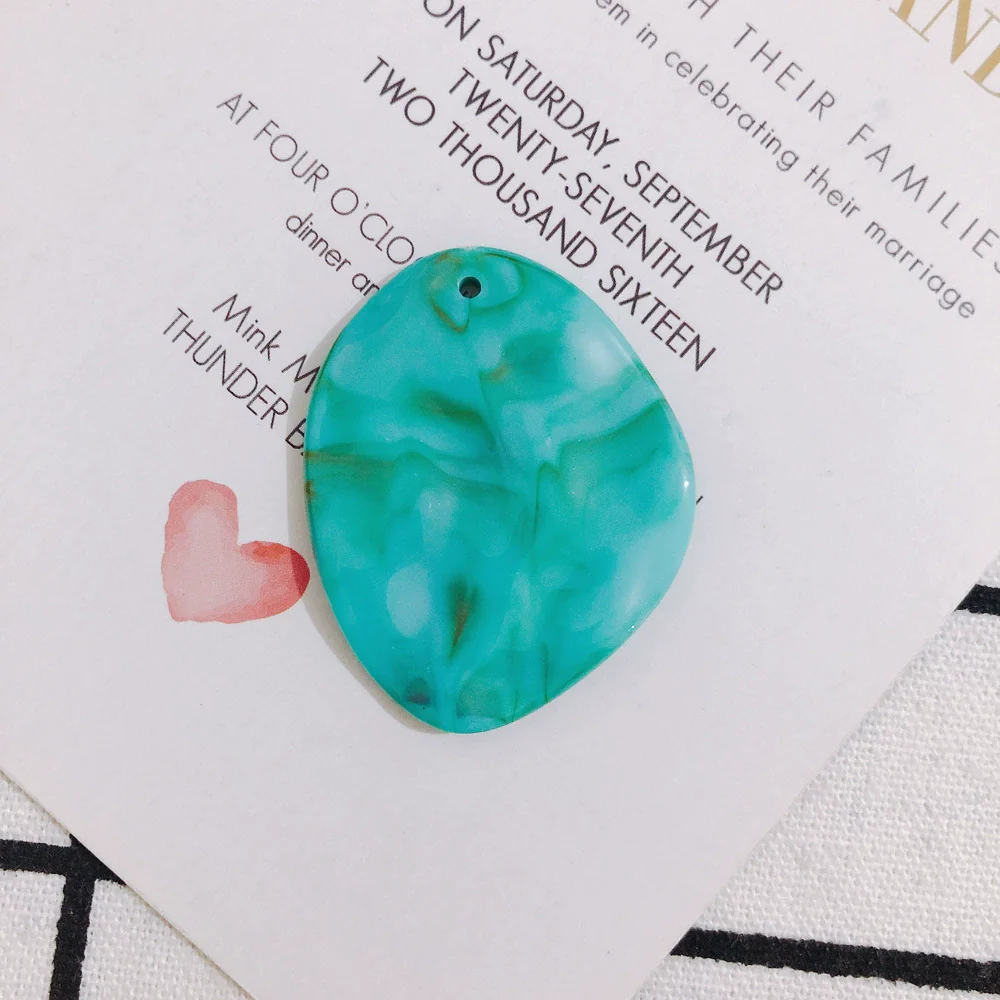 Wholesale Jewelry Accessories Halo Resin Round Earrings With Holes - Image 8