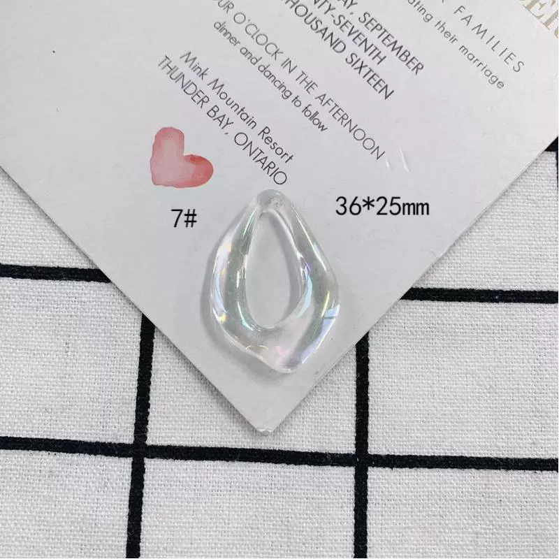 Wholesale Jewelry Accessories Plastic Resin Geometric Round Flower Love Pendant - Image 12