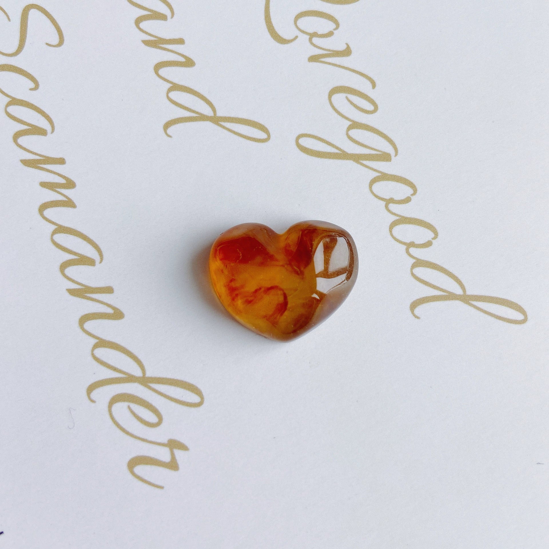Wholesale Jewelry Accessories Plastic Resin Heartshaped Stone Mobile Phone Case Pendant With Cream Water Ripple Smoke Design - Image 7