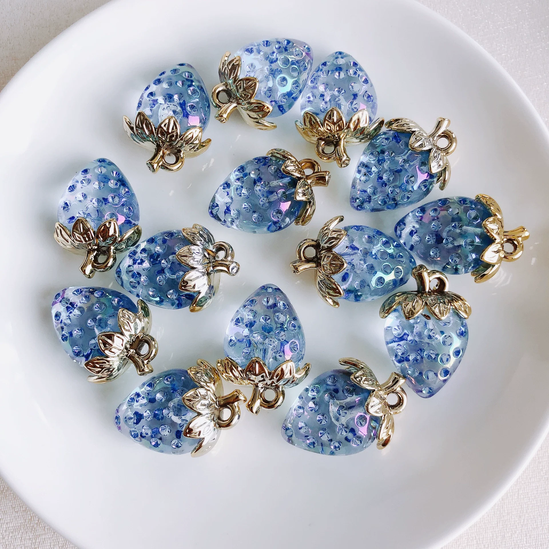Wholesale Jewelry Accessories Resin Strawberry Inlaid Pearl Pendant Earrings Environmentalfriendly - Image 12