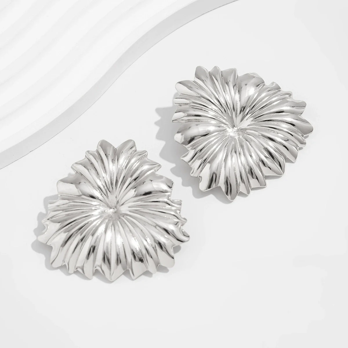 Wholesale Jewelry Alloyacrylic Drill Geometric Retro Simple Ring Electroplating - Image 8