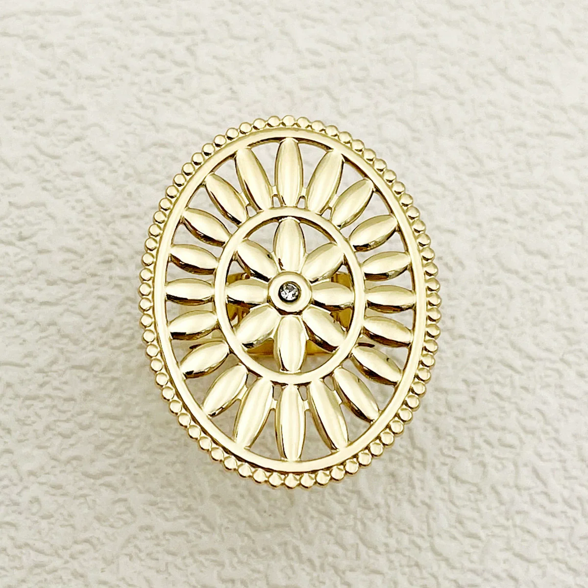 Wholesale Jewelry Bohemian Retro Oval Geometric Flower Cut Out Stainless Steel 18K Gold Plated Ring - Image 2