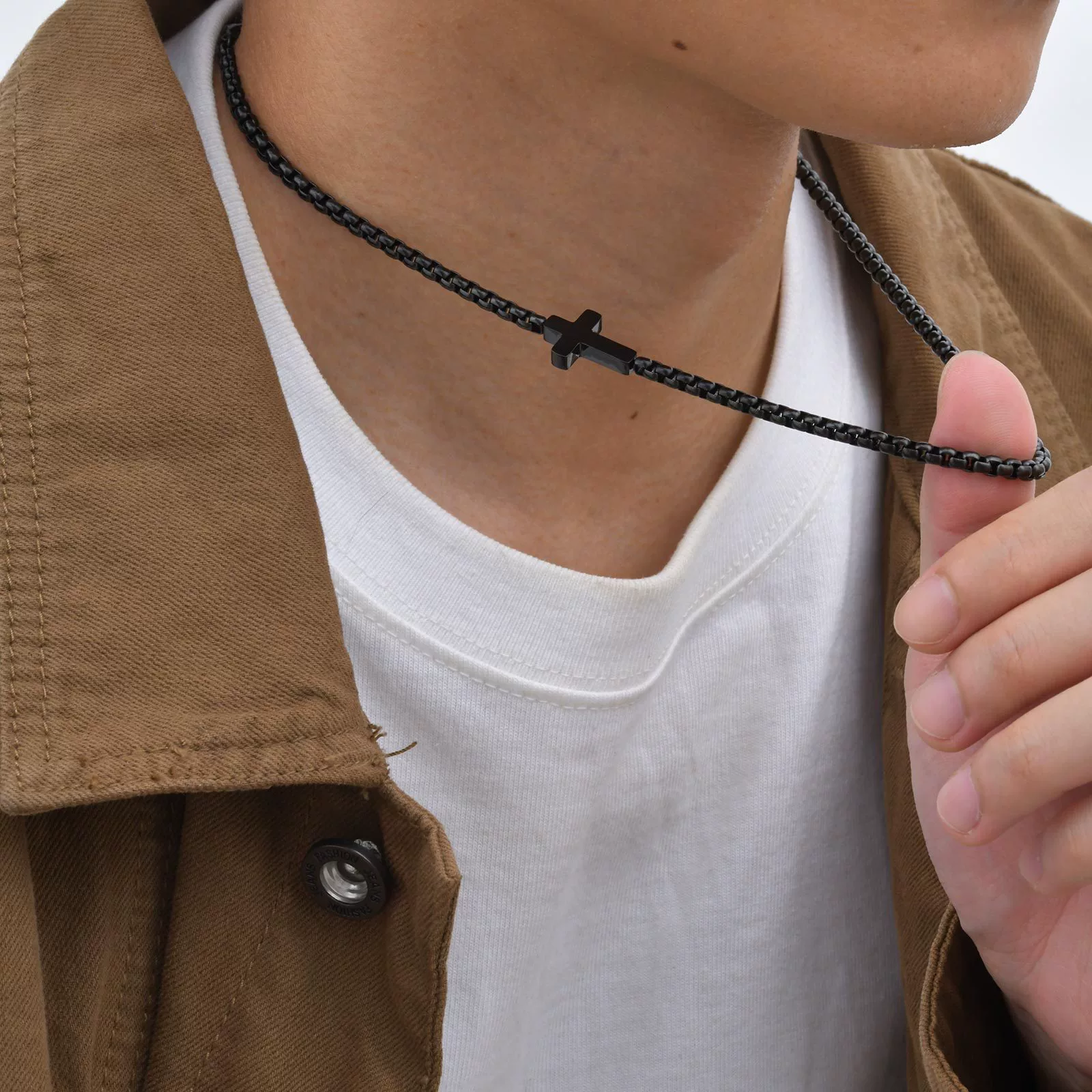 Wholesale Jewelry Casual Style Titanium Steel And Stainless Steel Square Chain Cross Necklace With Electroplating - Image 3