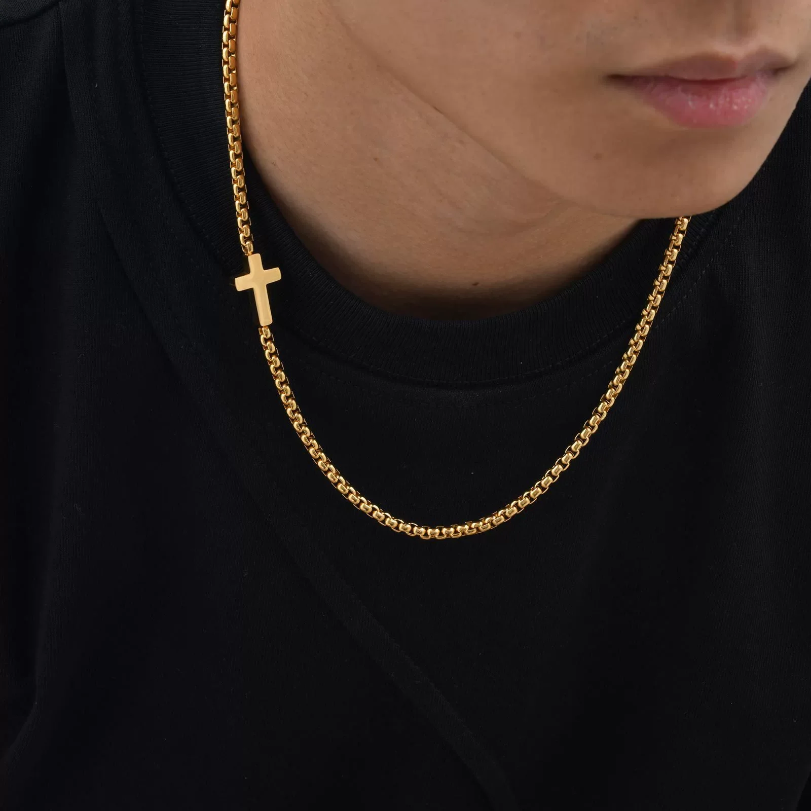 Wholesale Jewelry Casual Style Titanium Steel And Stainless Steel Square Chain Cross Necklace With Electroplating - Image 4