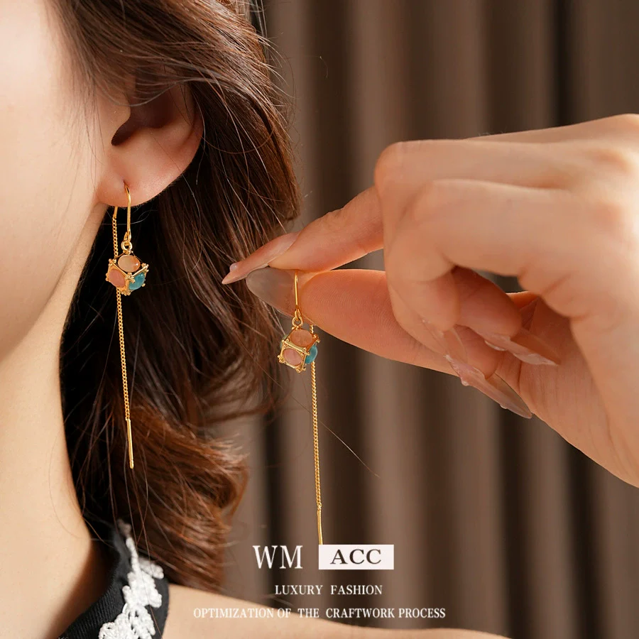 Wholesale Jewelry Cat's Eye Stone Copper Electroplated Heart Water Drop Bell Shaped Necklace And Earrings Set Highend Style - Image 4