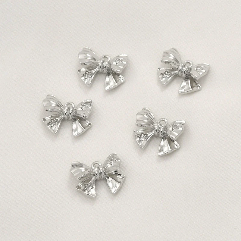 Wholesale Jewelry Copper Geometric Bow Inlaid Zircon Electroplated Pendant Accessories Material - Image 3
