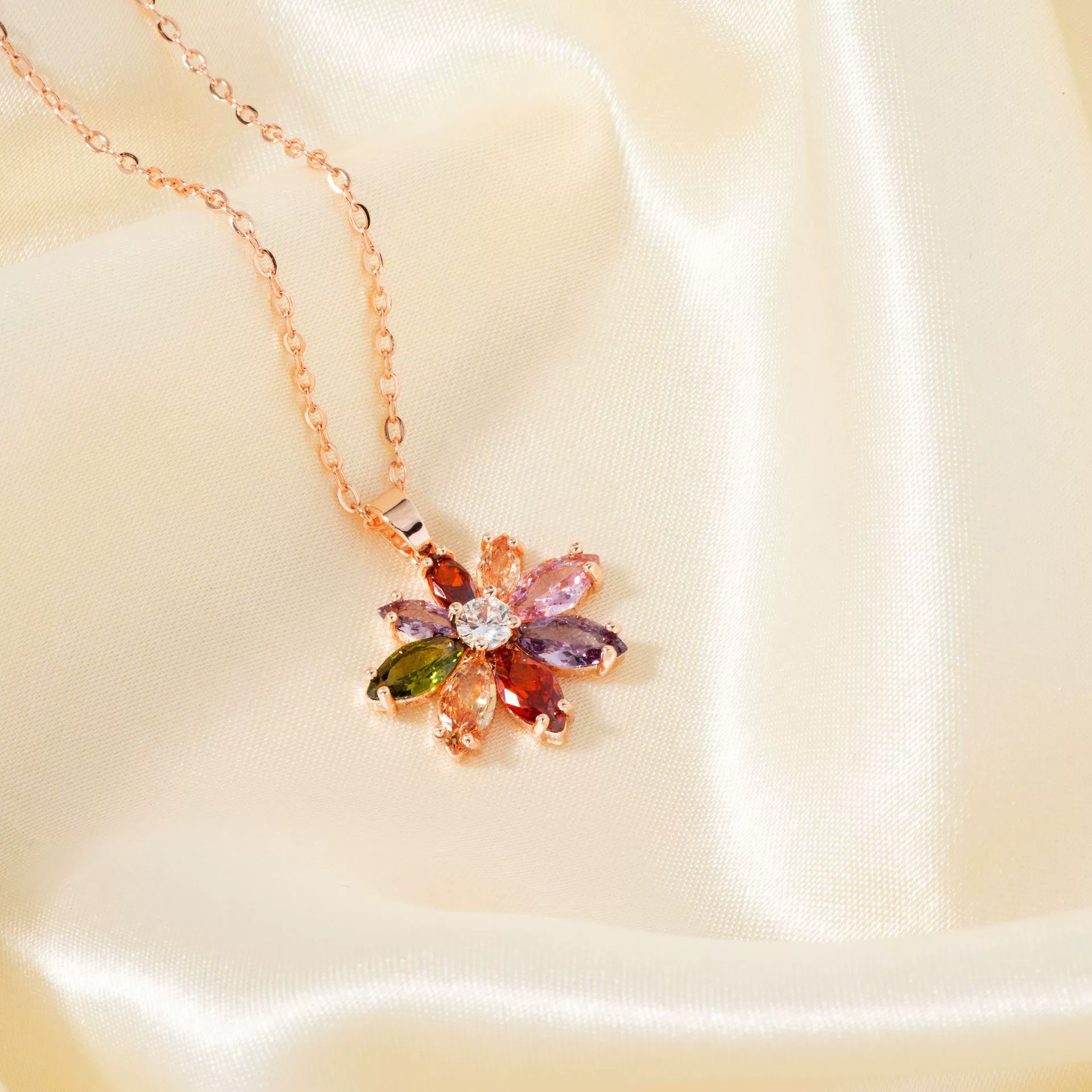 Wholesale Jewelry Copper Zircon Plants And Flowers Style Electroplating Earrings Necklace Twopiece Set For Women - Image 4