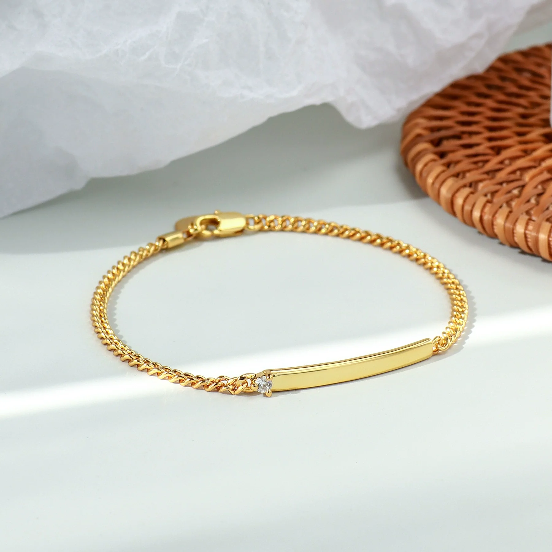 Wholesale Jewelry Cuban Chain Bracelet Copper 18K Gold Plated Geometric Diamond Female Couple Style - Image 2