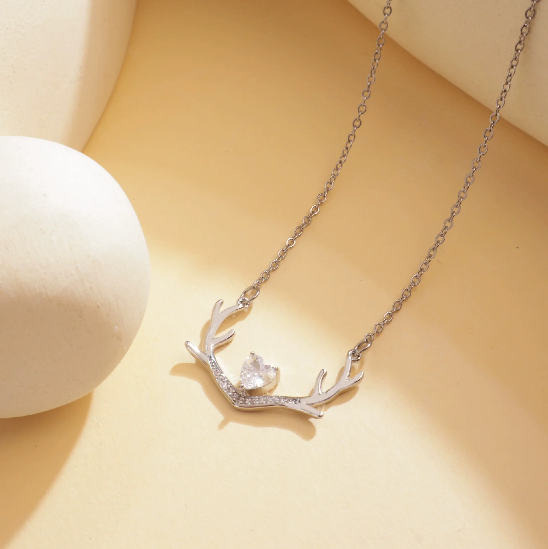 Wholesale Jewelry Deer Antler Titanium Steel And Copper Real Gold Plated Necklace Sweet Animal Style Fashion Accessories - Image 7