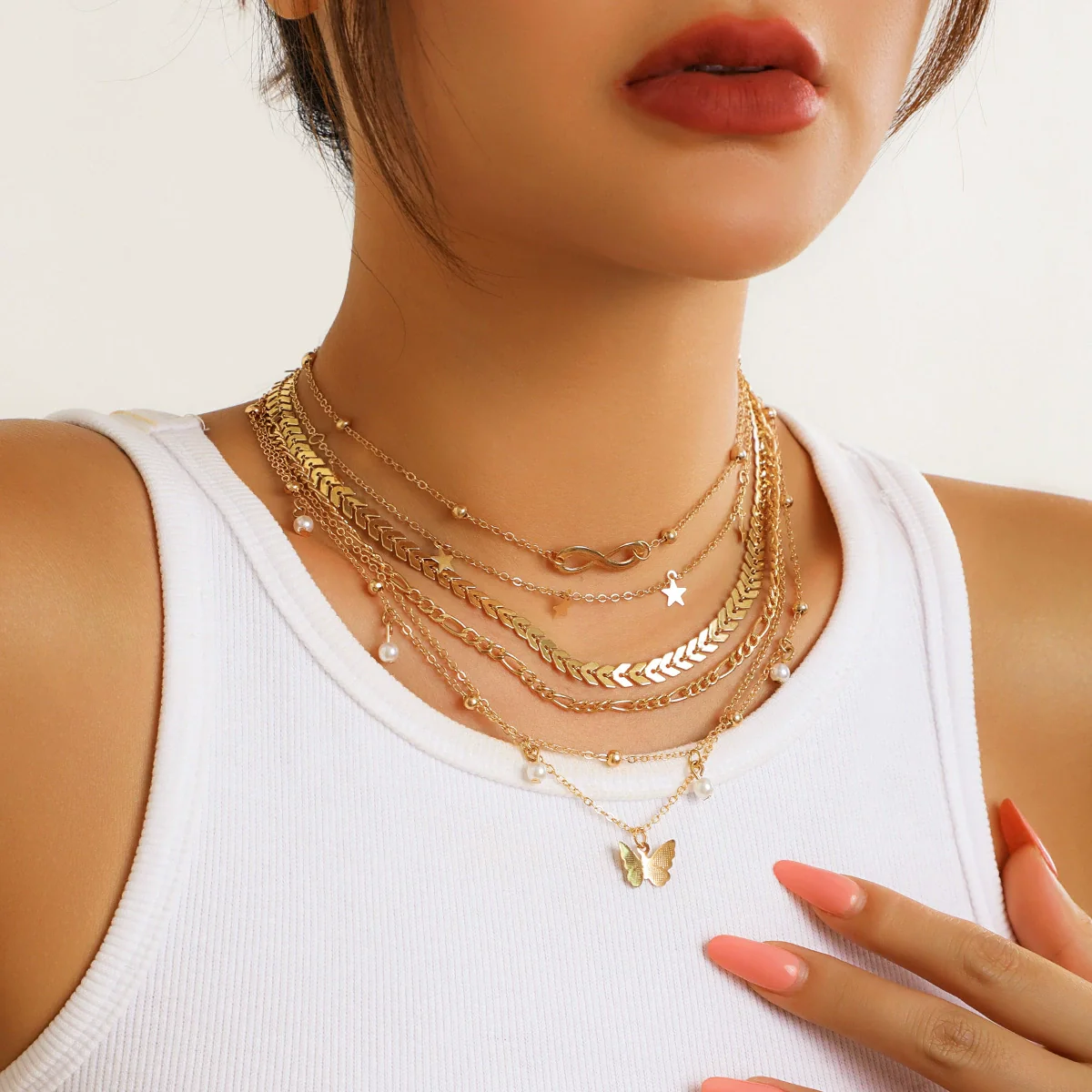Wholesale Jewelry Elegant Butterfly Pendant Alloy Necklace With Cross Chain And Electroplating Treatment - Image 2