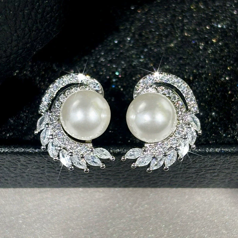 Wholesale Jewelry Elegant Geometric Copper Imitation Pearl Earrings For Women - Image 2