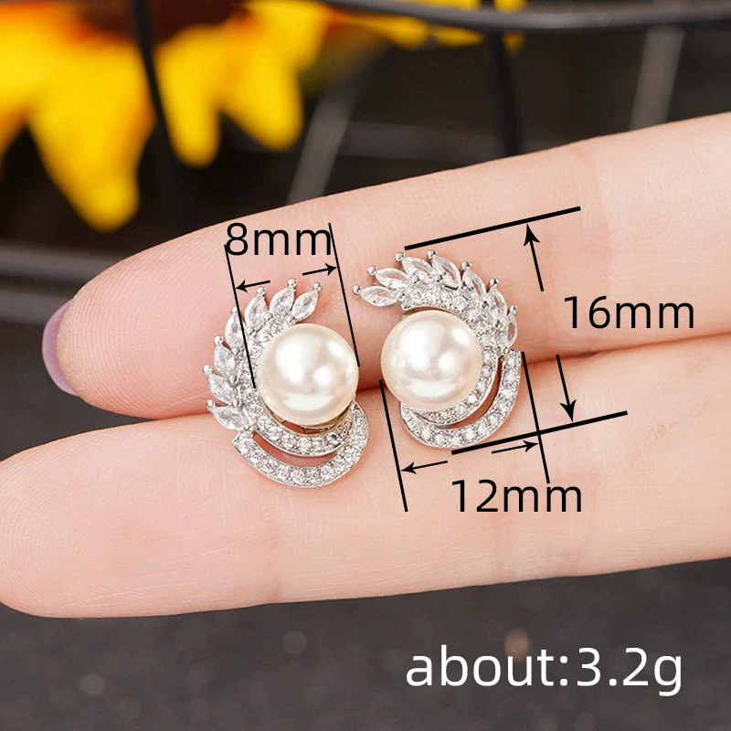 Wholesale Jewelry Elegant Geometric Copper Imitation Pearl Earrings For Women - Image 4