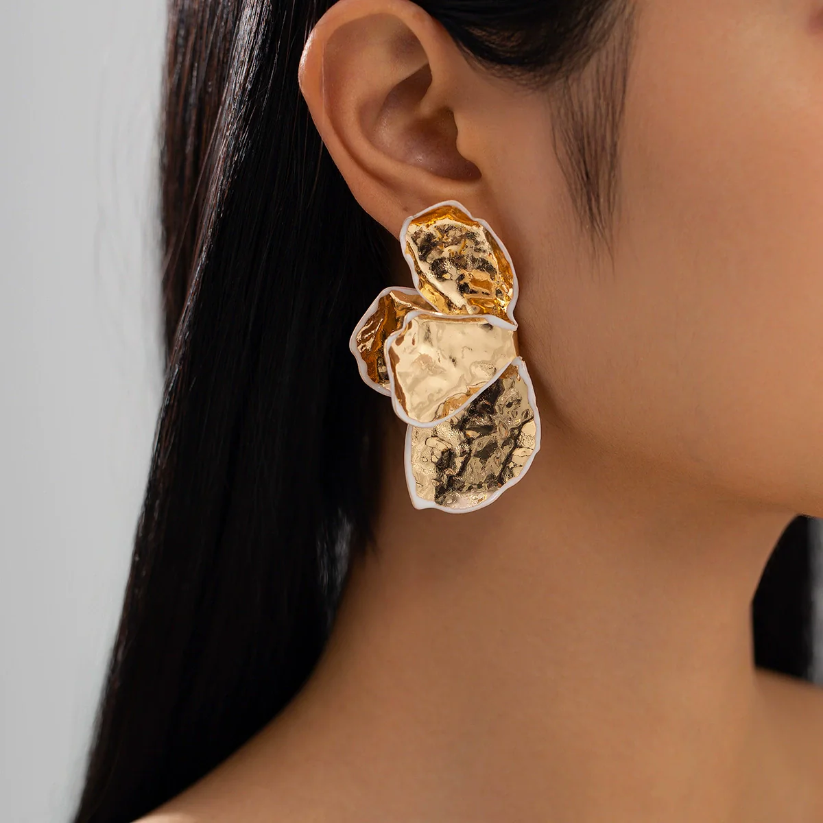 Wholesale Jewelry Exaggerated Style Iron Dripping Oil Flower Leaf Earrings Electroplated - Image 7