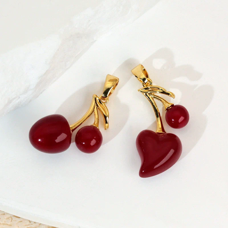 Wholesale Jewelry Fruit Pattern Copper Pendant Necklace And Earrings With Electroplating - Image 3