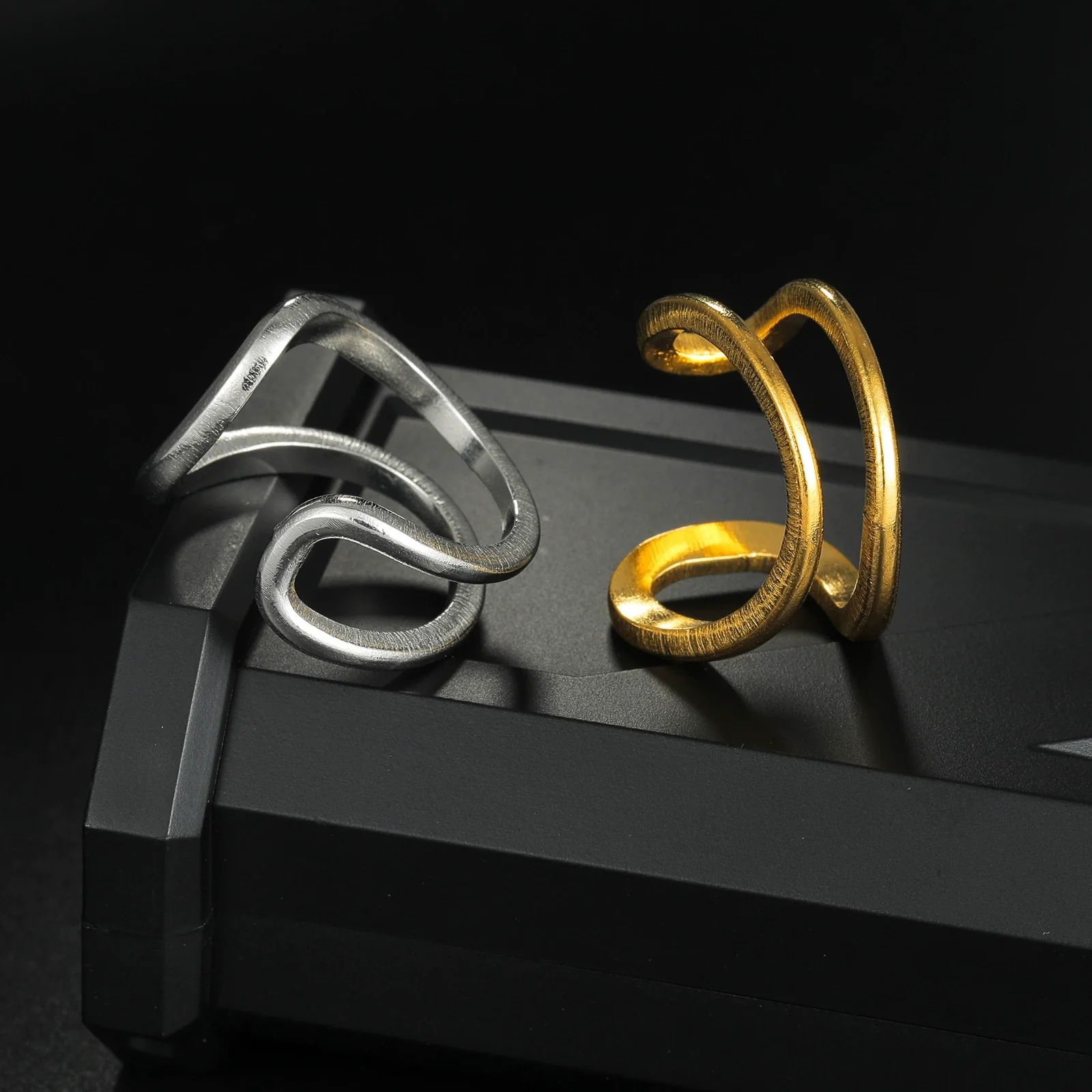 Wholesale Jewelry Geometric Exaggerated Style Titanium Steel Ring With Letters Numbers Text Electroplating For Unisex