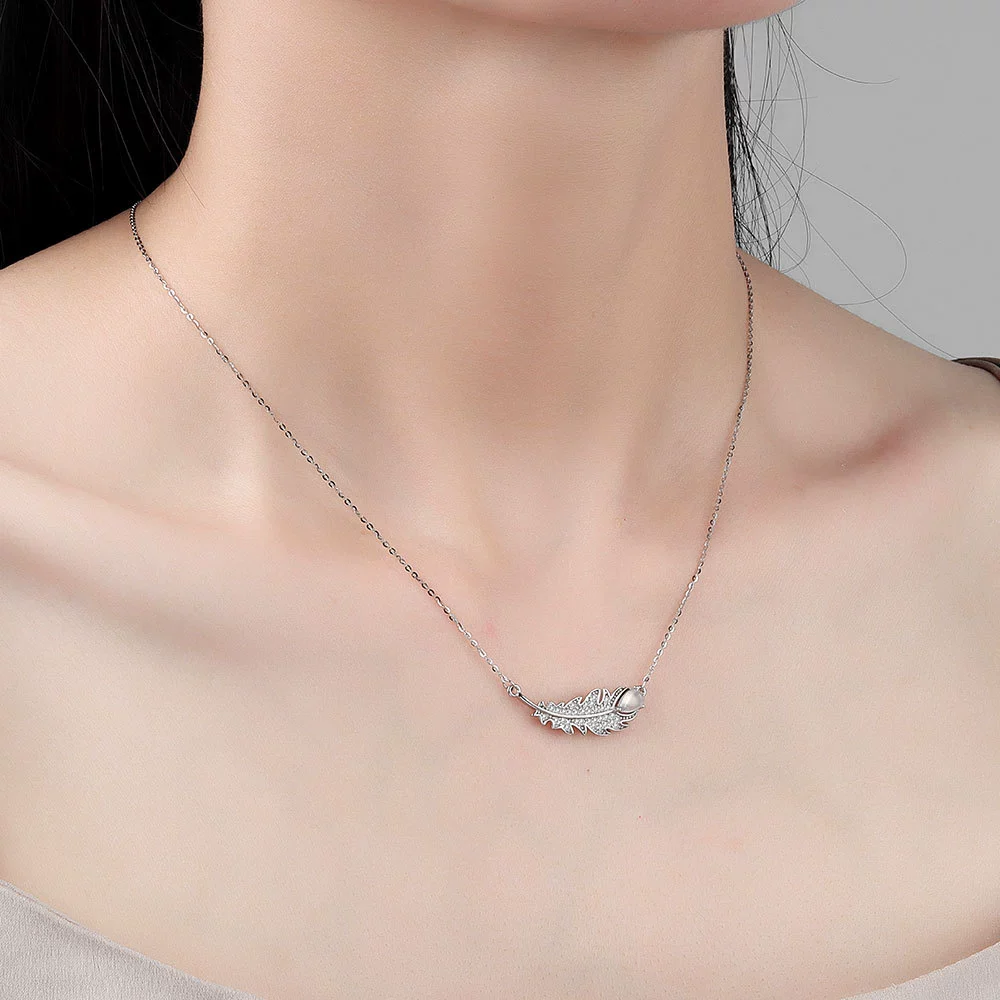 Wholesale Jewelry Geometric Leaf 925 Sterling Silver Zirconembedded Electroplated Pendant Necklace For Women - Image 2