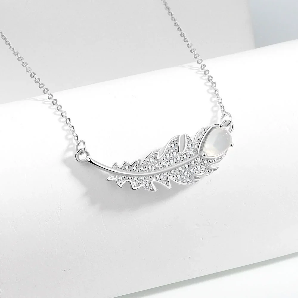Wholesale Jewelry Geometric Leaf 925 Sterling Silver Zirconembedded Electroplated Pendant Necklace For Women - Image 6