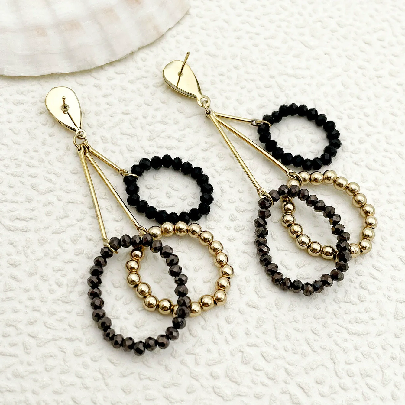 Wholesale Jewelry Geometric Stainless Steel Electroplated Ring And Earrings With Black Crystal And Gold Beads - Image 2