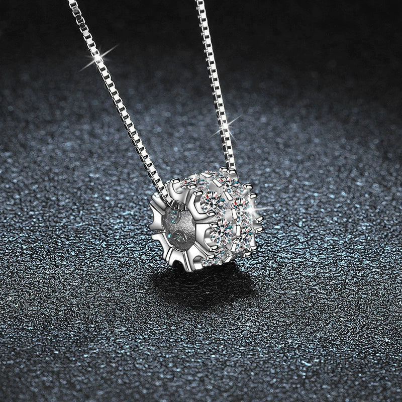 Wholesale Jewelry Light Luxury Geometric 925 Sterling Silver And Diamond Pendant Necklace For Women - Image 3