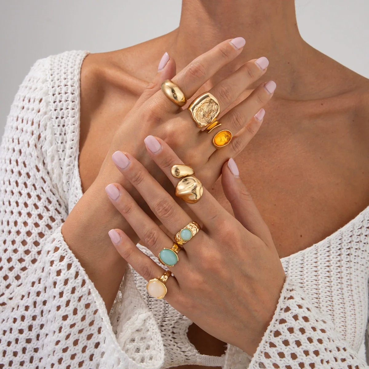 Wholesale Jewelry Light Luxury Geometric Alloy And Acrylic Drill Ring With Electroplating - Image 10