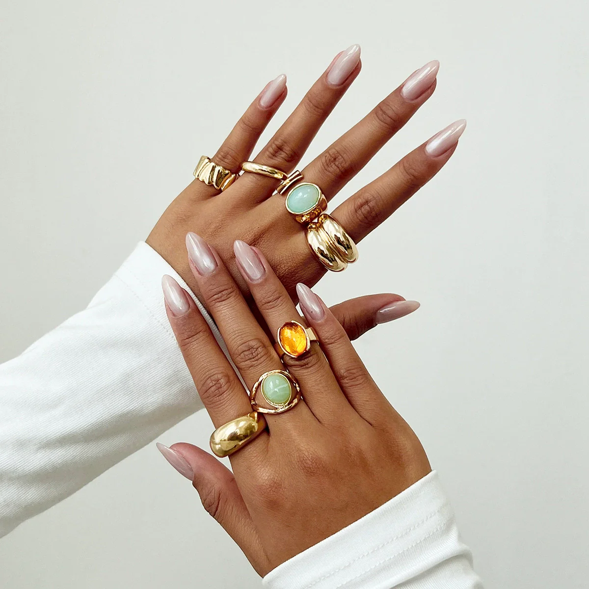 Wholesale Jewelry Light Luxury Geometric Alloy And Acrylic Drill Ring With Electroplating - Image 8
