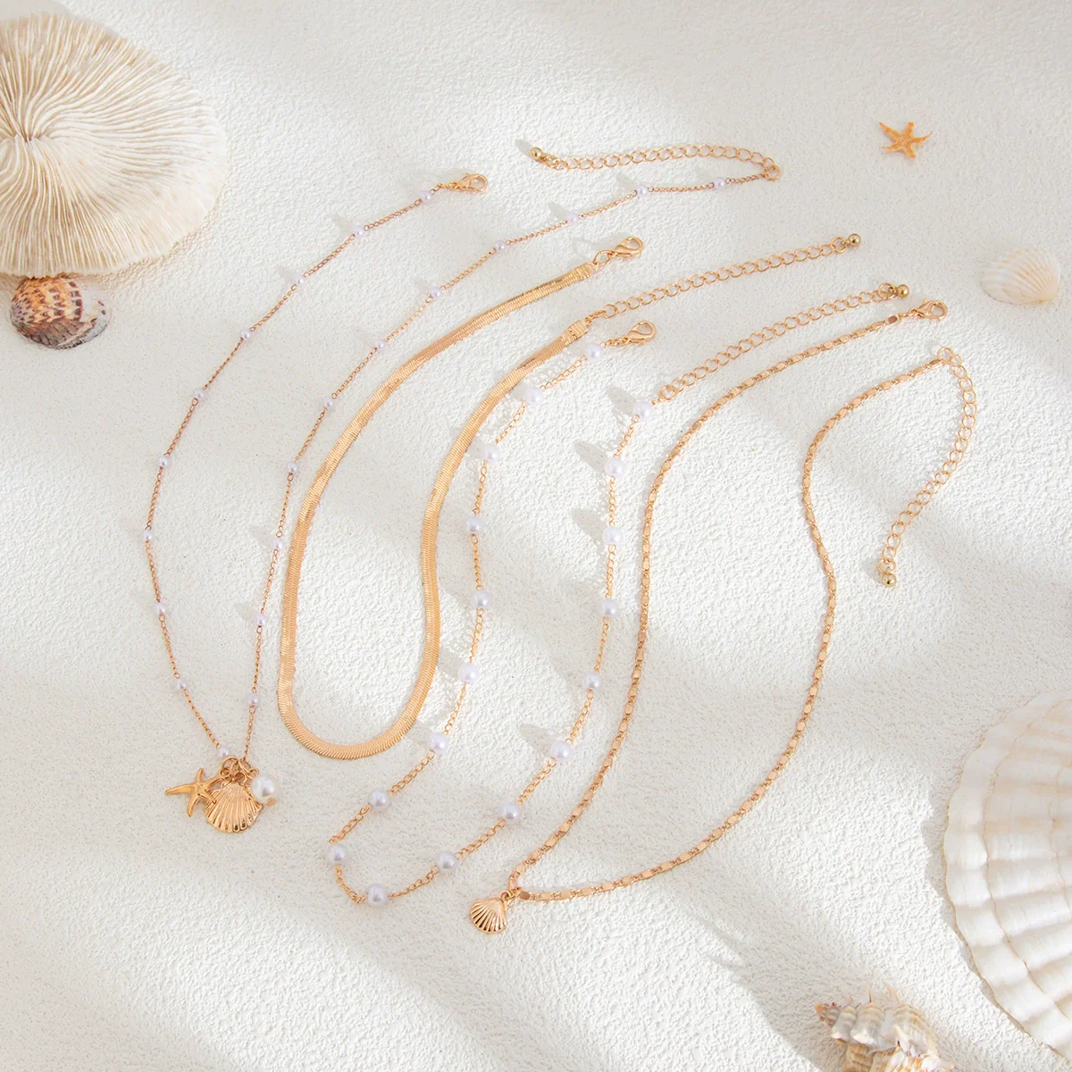 Wholesale Jewelry Metal Starfish Shell Imitation Pearl Necklace Copper Chain Alloy Pendant Electroplating Geometric Style - Image 4
