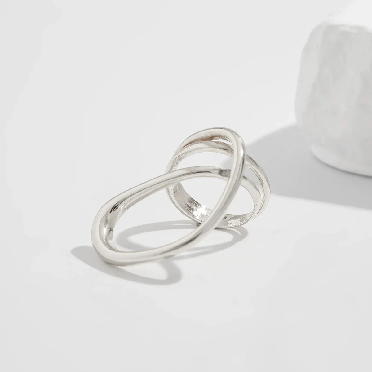 Wholesale Jewelry Minimalist Geometric Alloy And Pearl Bracelet Electroplated - Image 13