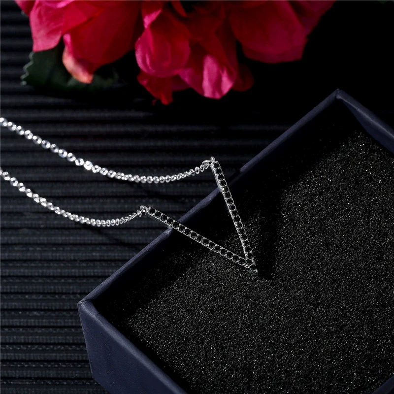 Wholesale Jewelry Necklace Light Luxury Environmental Protection Copper Microinlaid Zircon Clavicle Chain With Letters Pattern Electroplating - Image 4